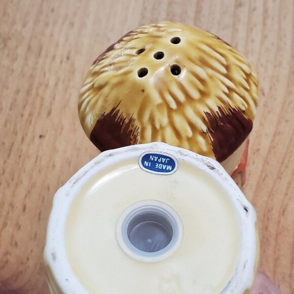 Vintage Occupied Japan Silo Shaped Farm Salt and Pepper Shakers Fall Orange - Picture 6 of 8